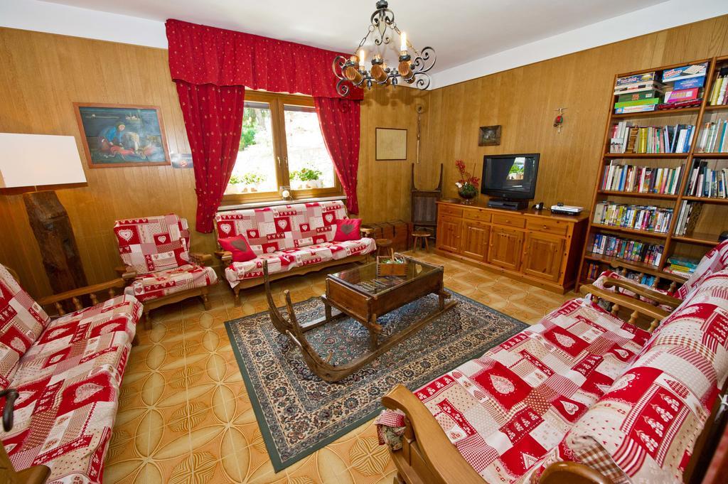 Albergo Valentino Bionaz Екстер'єр фото